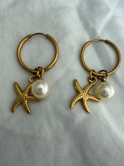 STARFISH WHITE PEARL EARRINGS