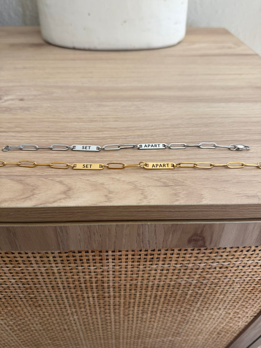 SET APART Identity Paperclip Bracelet