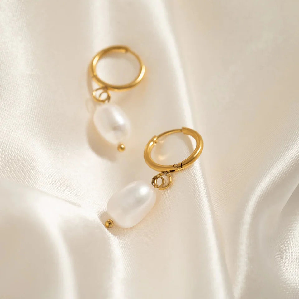 REAL FRESHWATER PEARL EARRINGS