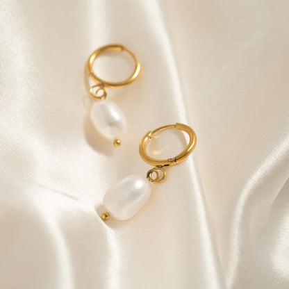 REAL FRESHWATER PEARL EARRINGS