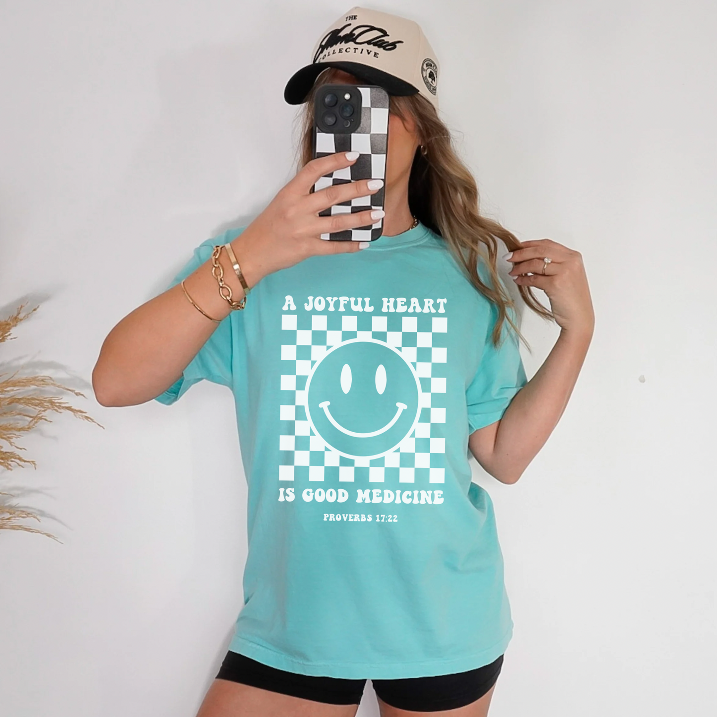 A JOYFUL HEART COMFORT COLORS TEE